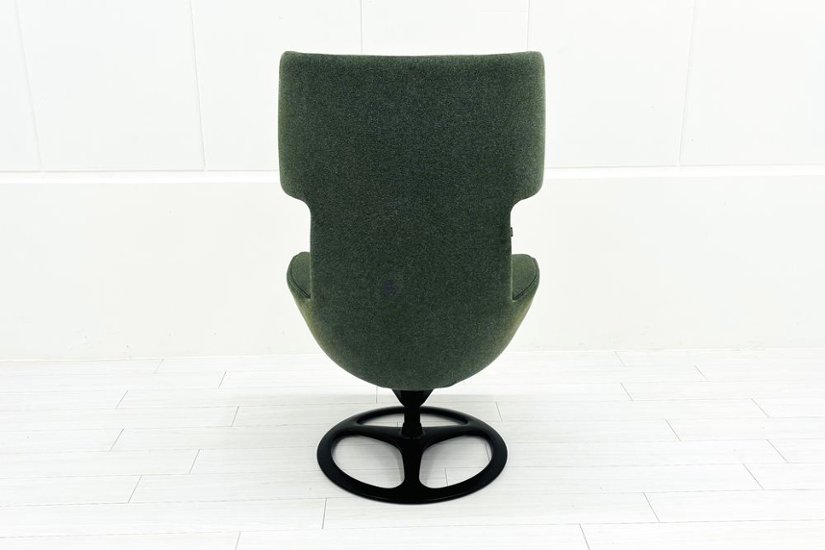 オカムラ ライブス ミーティングチェア 中古 多目的チェア パーソナルチェア Lives Personal Chair 中古オフィス家具 ダークグリーン画像
