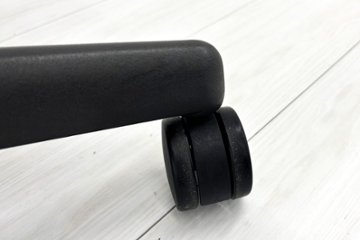 ハーマンミラー アーロンチェア Bサイズ フル装備 中古 ポスチャーフィット Herman Miller Aeron Chair 中古オフィス家具 肘レバー画像