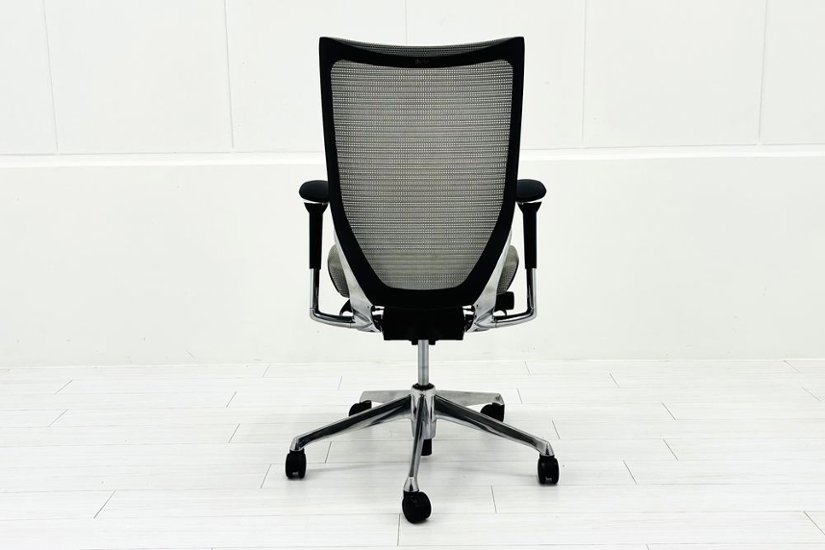 中古 バロンチェア オカムラ OKAMURA Baron 中古オフィス家具 ハイバックメッシュ 可動肘 ライトグレー画像