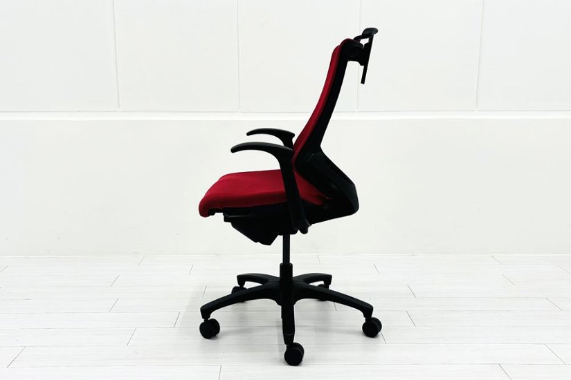 イトーキ エフチェア 中古 2017年製 クッション 固定肘 事務椅子 ITOKI 中古オフィス家具 KF-375JBH-T1M4 レッド画像