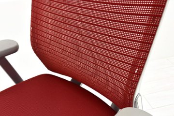 コーラルチェア ハイバック オカムラ 中古 背メッシュ 固定肘 中古オフィス家具 中古チェア Choral レッド画像