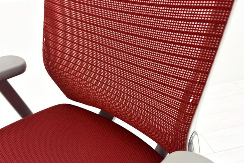 コーラルチェア ハイバック オカムラ 中古 背メッシュ 固定肘 中古オフィス家具 中古チェア Choral レッド画像