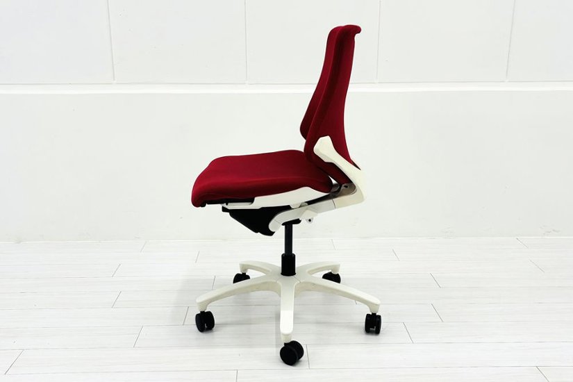 イトーキ エフチェア ローバック 中古 クッション 肘無 事務椅子 ITOKI 中古オフィス家具 レッド画像