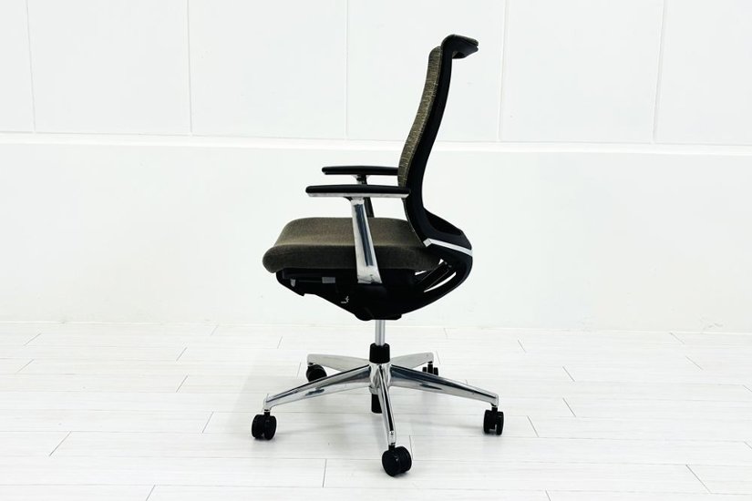 コクヨ Bezel(ベゼル)シリーズ 中古 2020年製 クッション KOKUYO テクスチャードメッシュ 固定肘 中古オフィス家具画像