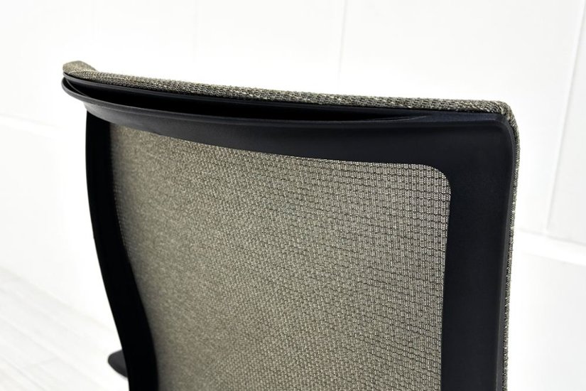 コクヨ Bezel(ベゼル)シリーズ 中古 2020年製 クッション KOKUYO テクスチャードメッシュ 固定肘 中古オフィス家具画像