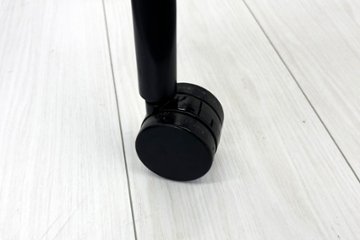 オカムラ Marca(マルカ)シリーズ 肘無 中古 2022年製 ミーティングチェア 会議椅子 ネスティングチェア 中古オフィス家具 ブラック画像