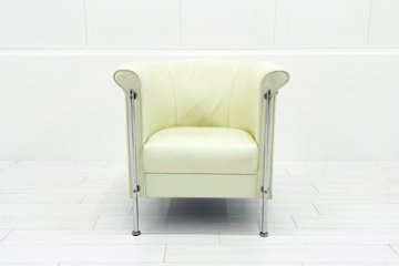 ラウンジチェア シングルソファ 1人用ソファ 中古 多目的チェア 中古オフィス家具 レザー ベージュ系色画像
