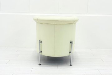 ラウンジチェア シングルソファ 1人用ソファ 中古 多目的チェア 中古オフィス家具 レザー ベージュ系色画像