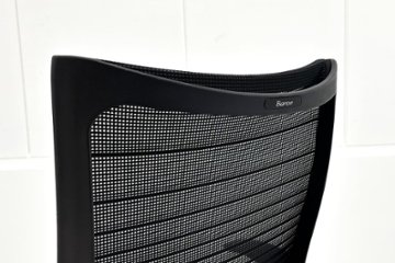 オカムラ バロンチェア 中古 OKAMURA Baron 中古オフィス家具 可動肘 ハイバック グラデーションメッシュ ブラック画像