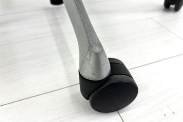 オカムラ バロンチェア 中古 OKAMURA Baron 中古オフィス家具 可動肘 ハイバック グラデーションメッシュ ブラック画像