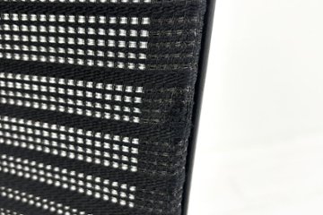 オカムラ バロンチェア 中古 OKAMURA Baron 中古オフィス家具 可動肘 ハイバック グラデーションメッシュ ブラック画像