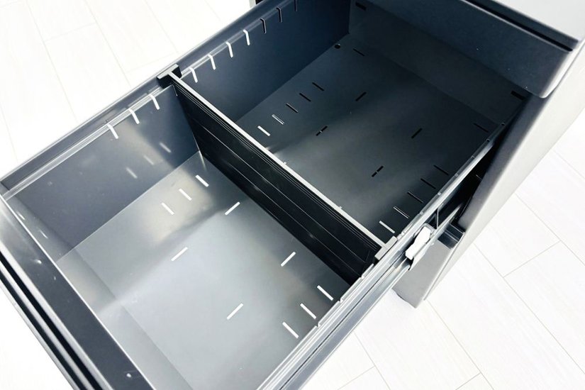 コクヨ サイビ サイドリターンテーブル 3段ワゴン付 L型デスク SAIBI 中古 中古オフィス家具 1600/1200/720画像