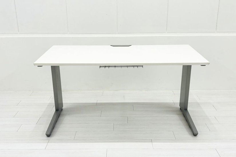 オカムラ プロユニット 中古 平机 幅1400 平デスク 事務机 Pro Unit 中古オフィス家具 1400/700/720画像