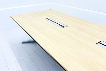 オカムラ ラティオ 中古 会議テーブル 幅3200 ミーティングテーブル 大型会議机 中古オフィス家具 ネオウッドライト 3200/1200/720画像
