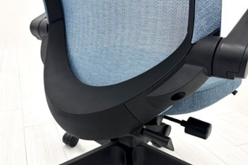 イトーキ ノートチェア 2022年製 中古 ハイバック 可動肘 アジャスタブル肘 ITOKI nort 中古オフィス家具 ダックブルー画像