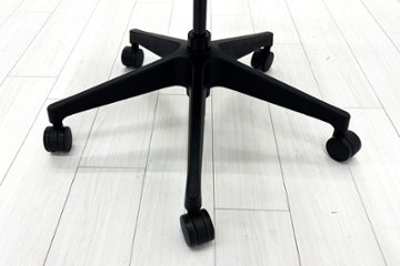 イトーキ ノートチェア 2022年製 中古 ハイバック 可動肘 アジャスタブル肘 ITOKI nort 中古オフィス家具 ダックブルー画像