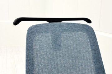 イトーキ ノートチェア 2022年製 中古 ハイバック 可動肘 アジャスタブル肘 ITOKI nort 中古オフィス家具 ダックブルー画像