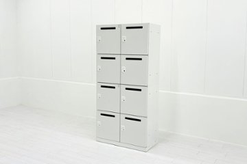 イトーキ suffi(サフィ)シリーズ 8人用ロッカー 中古 スチール 収納家具 中古オフィス家具 メールボックス ホワイト ダイヤル錠 900/450/1870の画像
