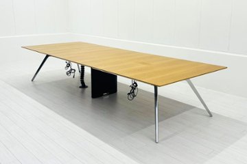 カッシーナ イクスシー ジョイ カンファレンステーブル 中古 Cassina IXC. JOY 大型会議テーブル 会議机 中古オフィス家具 3750/1400/730の画像