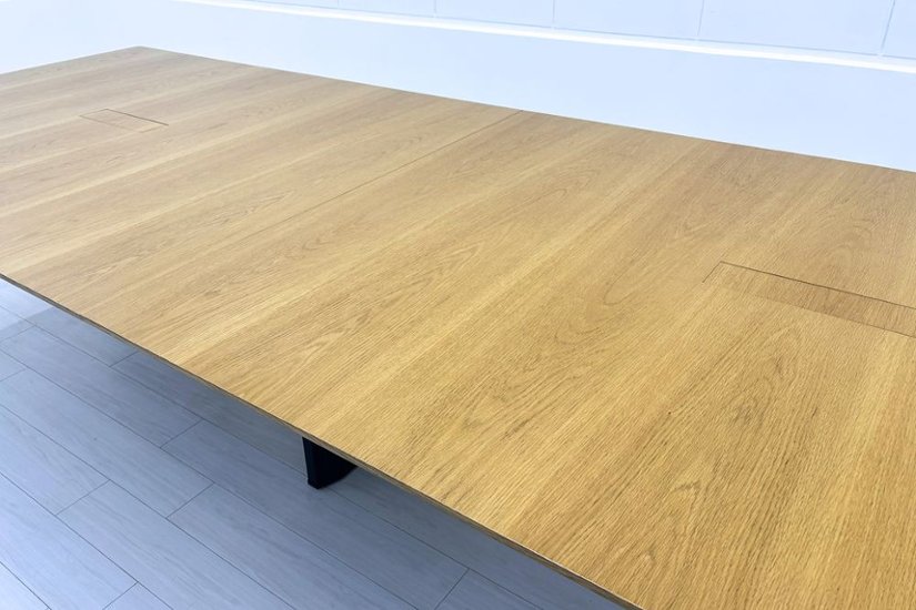カッシーナ イクスシー ジョイ カンファレンステーブル 中古 Cassina IXC. JOY 大型会議テーブル 会議机 中古オフィス家具 3750/1400/730画像