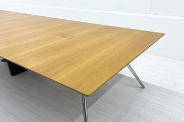 カッシーナ イクスシー ジョイ カンファレンステーブル 中古 Cassina IXC. JOY 大型会議テーブル 会議机 中古オフィス家具 3750/1400/730画像