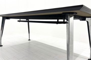 木目天板 コクヨ サイビ 中古 小型会議テーブル KOKUYO saibi 会議机 ミーティングテーブル 中古オフィス家具 1800/900/720画像