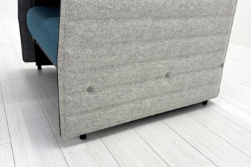 ワークブース 中古 インテント イトーキ ラウンジソファ 1人用ソファ 中古オフィス家具 電源コード付き 998/922/1300画像