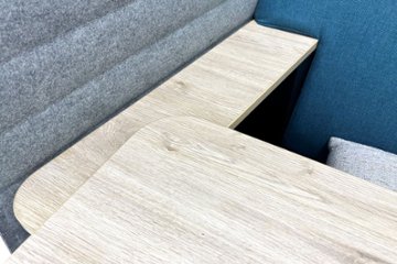 ワークブース 中古 インテント イトーキ ラウンジソファ 1人用ソファ 中古オフィス家具 電源コード付き 998/922/1300画像
