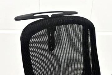 2024年製 オカムラ 中古チェア 【ポリッシュ脚ピカピカ磨き有！】シルフィーチェア ハイバックメッシュ 可動肘  Sylphy 中古オフィス家具 ブラック画像