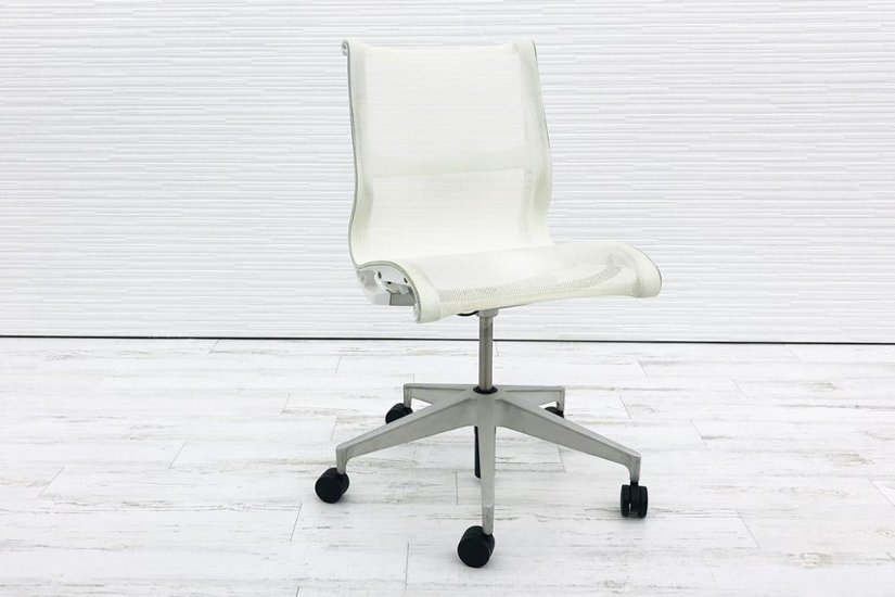 セトゥーチェア (Setu Chair) 中古 ハーマンミラー オフィスチェア 中古オフィス家具 メッシュ ホワイト画像