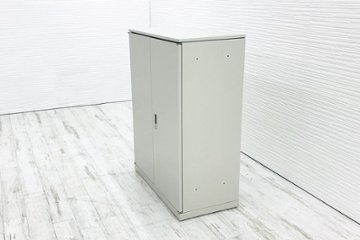 オカムラ 42シリーズ 両開き書庫 キャビネット 900×450×1180mm 中古キャビネット スチール書庫 中古オフィス家具 4233ZZ Z13画像